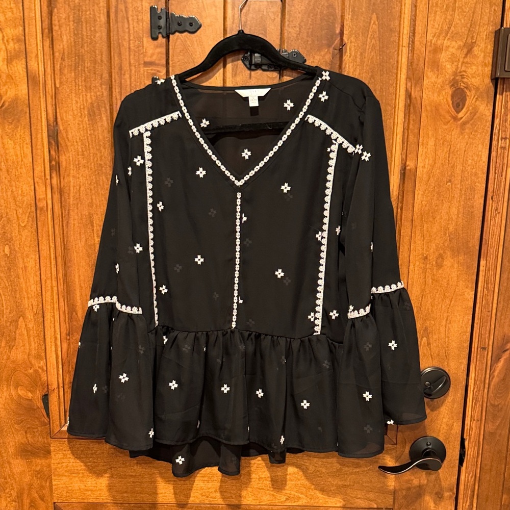 Time and Tru Black Blouse with White Embroidery
